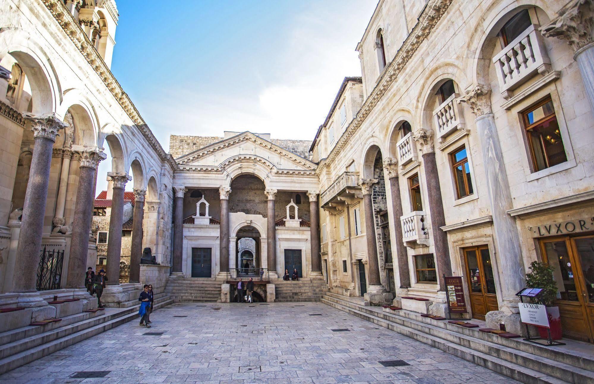 Grisogono Palace Heritage Residence Split Exterior photo